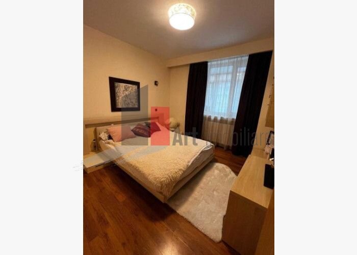 Tineretului de vanzare apartament 3 camere